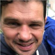 docente impartisce lezioni no lingue straniere